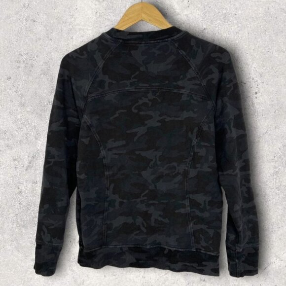 Lululemon 2019 Camouflage Crew Neck Scuba Sweatshirt Pocket Camo Size 8 Sweater - Picture 5 of 9